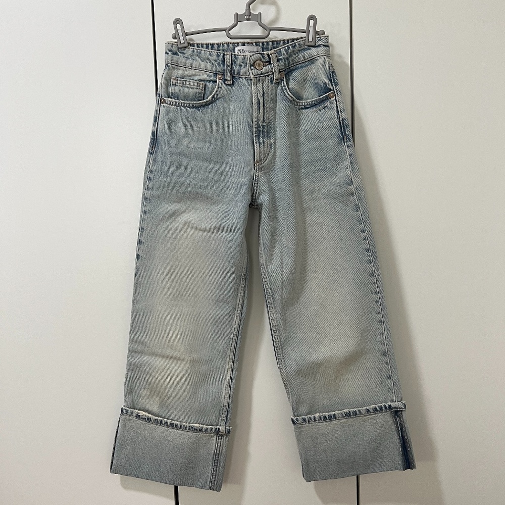 Zara High Waisted Wide Leg Jeans